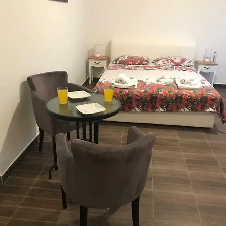 Apartments M&E Mokošica Kültér fotó